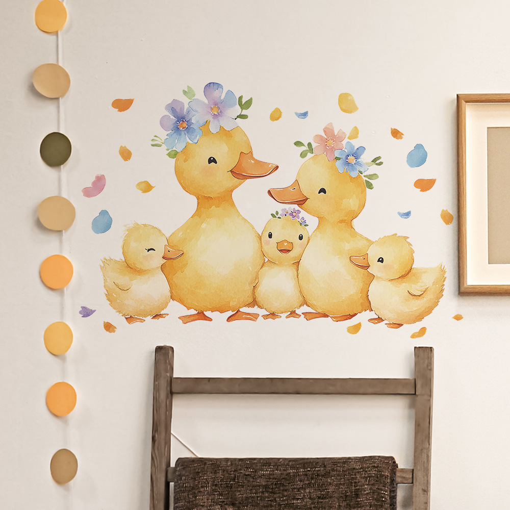 Baby Nursery Yellow Walls - Cartoon gele eend familie muursticker schattige
